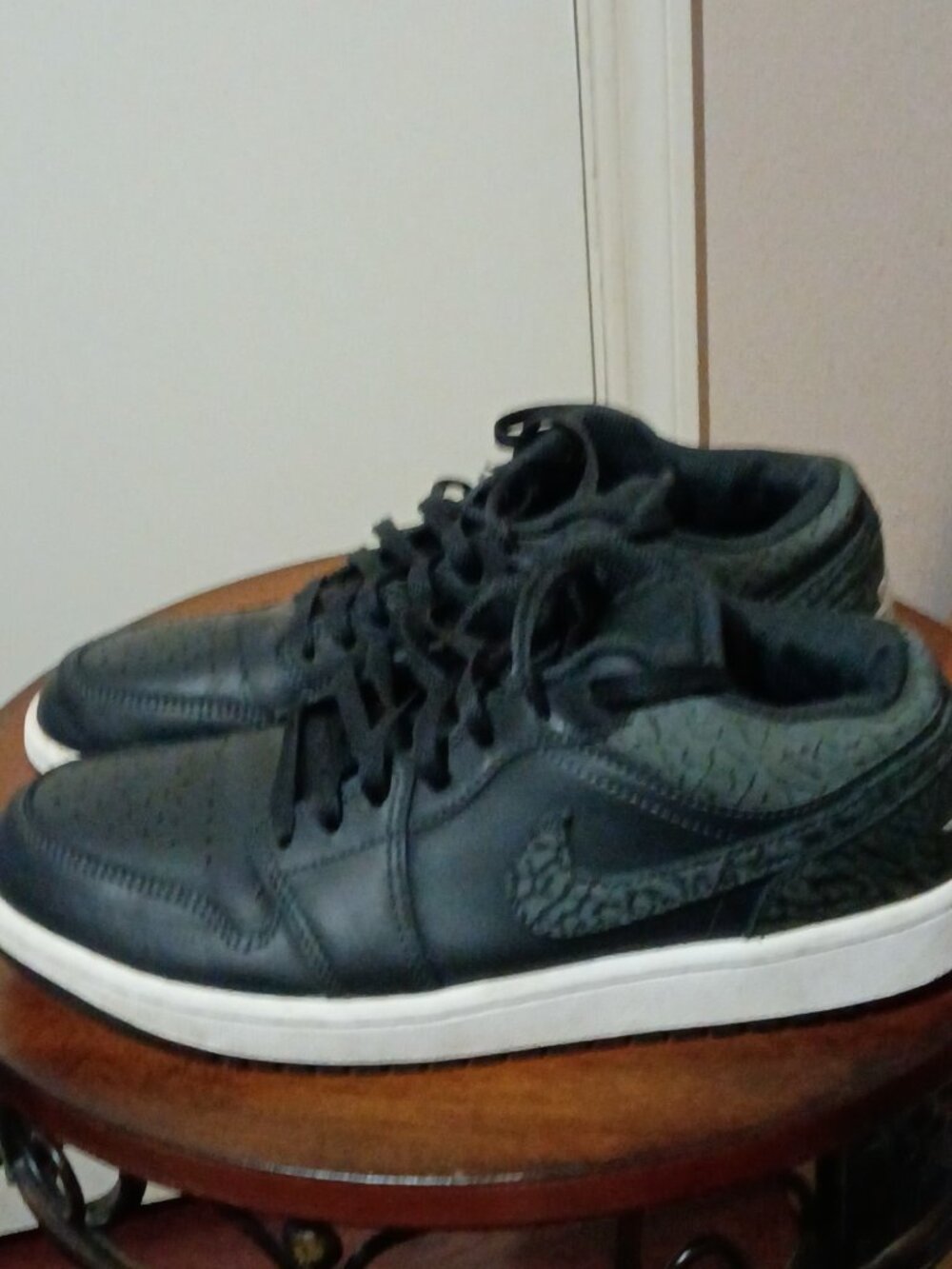 Nike Air Jordan 1 SE Low Black Elephant Mens Size 9 FB9907-001 Sneakers Shoes - Picture 9 of 13